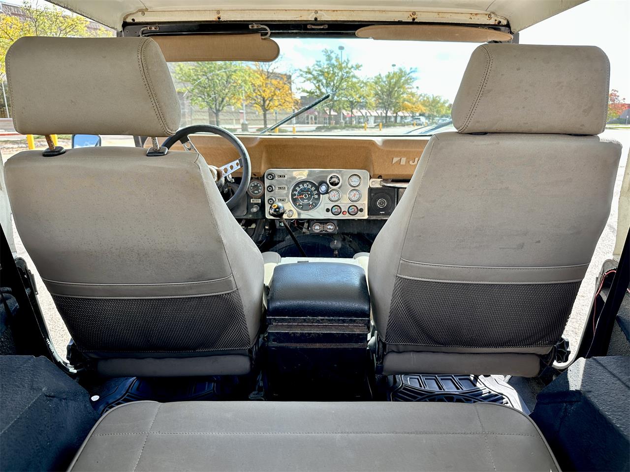 Jeep-Cj7-1979-Black-Black-12
