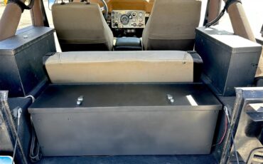 Jeep-Cj7-1979-Black-Black-25
