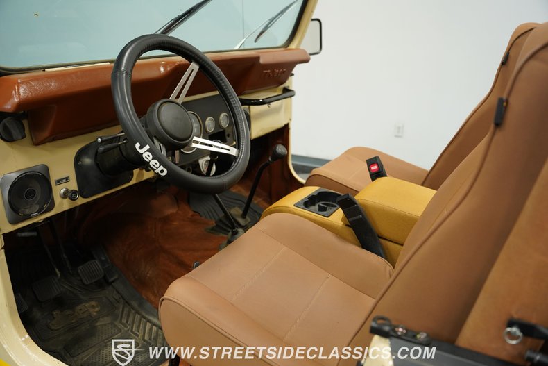 Jeep-Cj7-1981-Cameo-Tan-Nutmeg-8