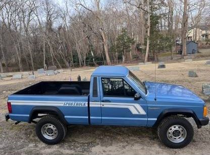 Jeep-Comanche-1988-Blue-1