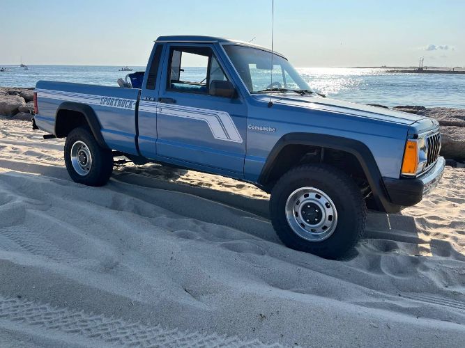 Jeep-Comanche-1988-Blue-5