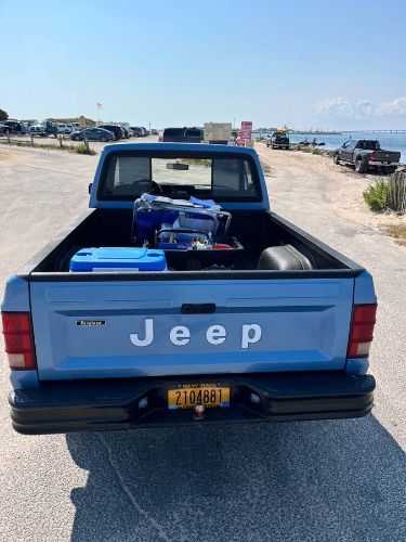 Jeep-Comanche-1988-Blue-6