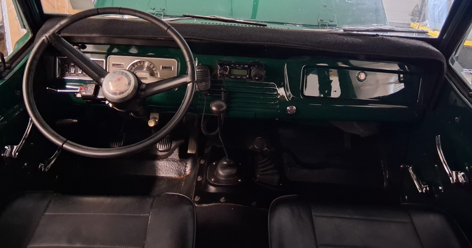 Jeep-Commando-1969-Wagon-19