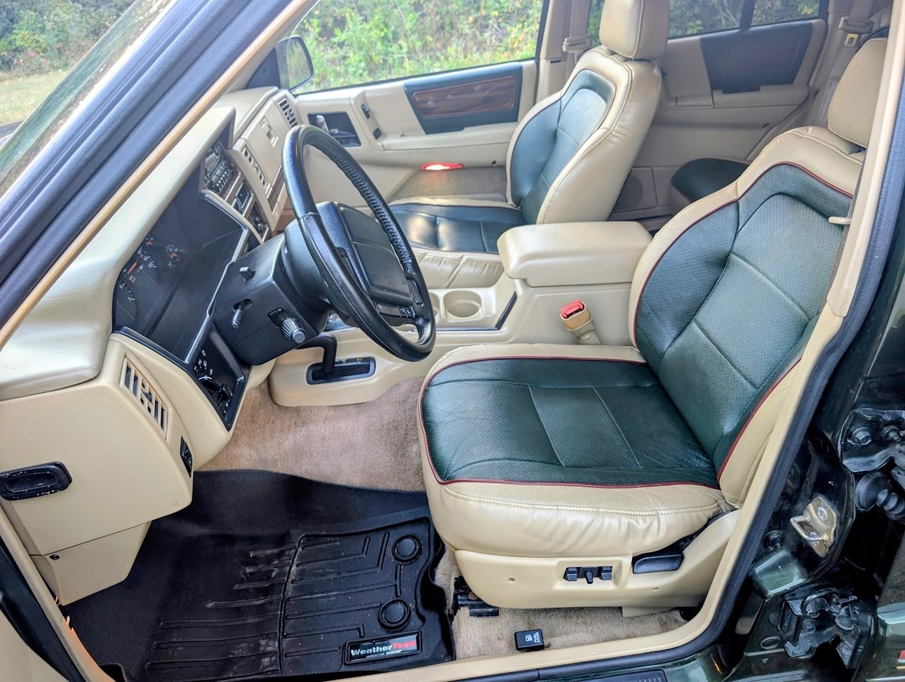 Jeep-Grand-Cherokee-1995-SUV-14