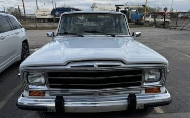 Jeep-Grand-wagoneer-1989-White-Tan-2