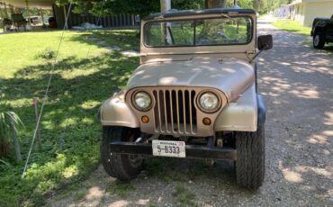 Jeep-M38a1-willys-md-1964-Tan-Black-10