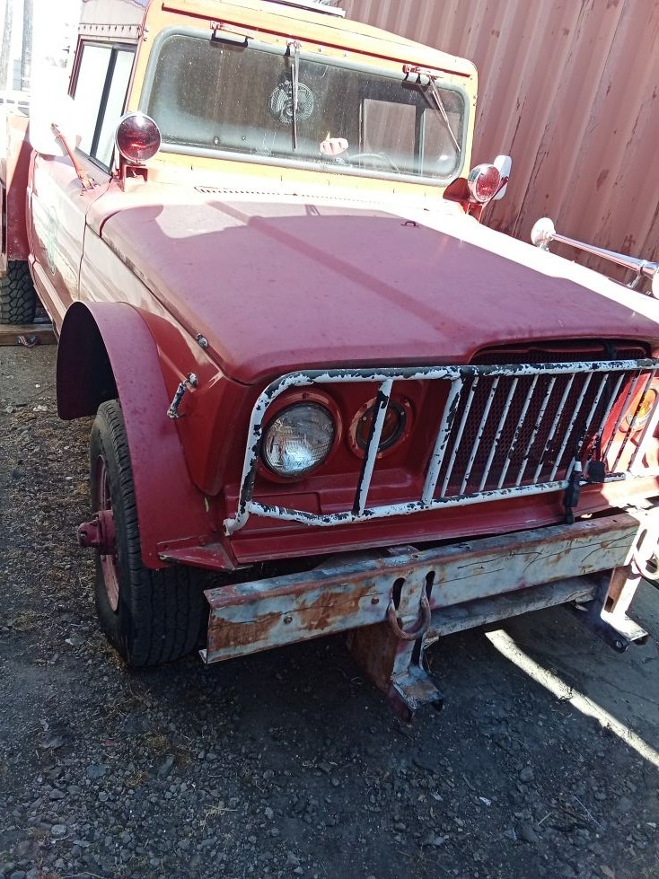 Jeep-M715-1968-Standard-Cab-Pickup-1