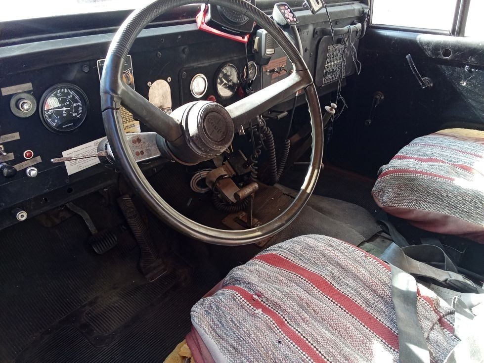 Jeep-M715-1968-Standard-Cab-Pickup-16