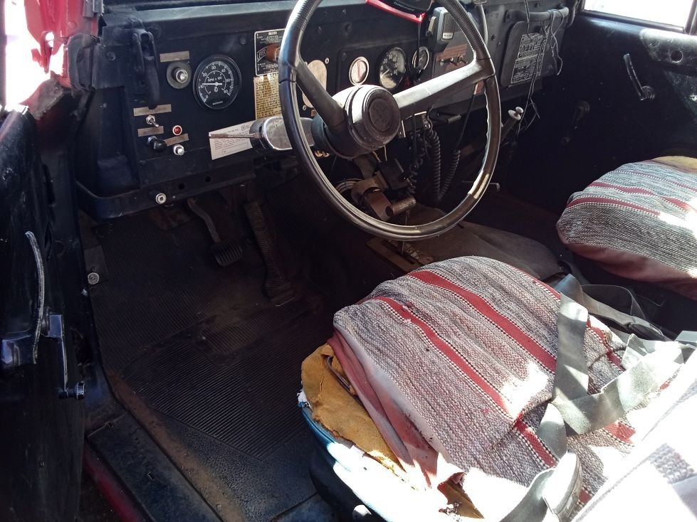 Jeep-M715-1968-Standard-Cab-Pickup-18