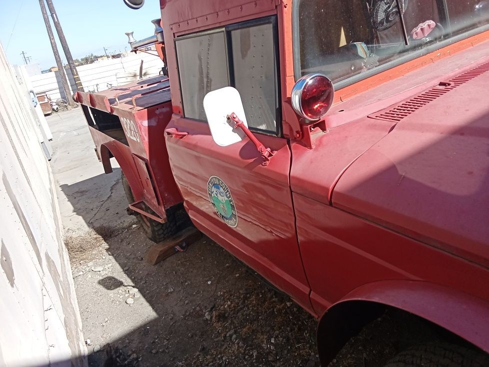 Jeep-M715-1968-Standard-Cab-Pickup