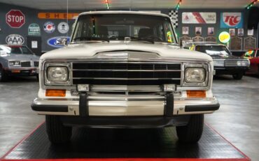 Jeep-Other-1989-White-Burgundy-26
