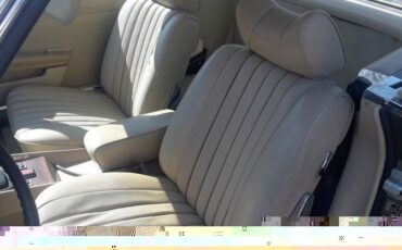 Jeep-Other-1989-White-Burgundy
