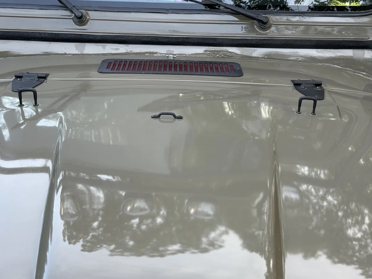 Jeep-Scrambler-1981-Sahara-Black-1