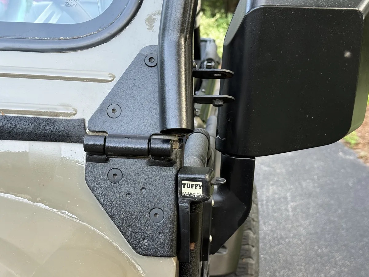 Jeep-Scrambler-1981-Sahara-Black-9