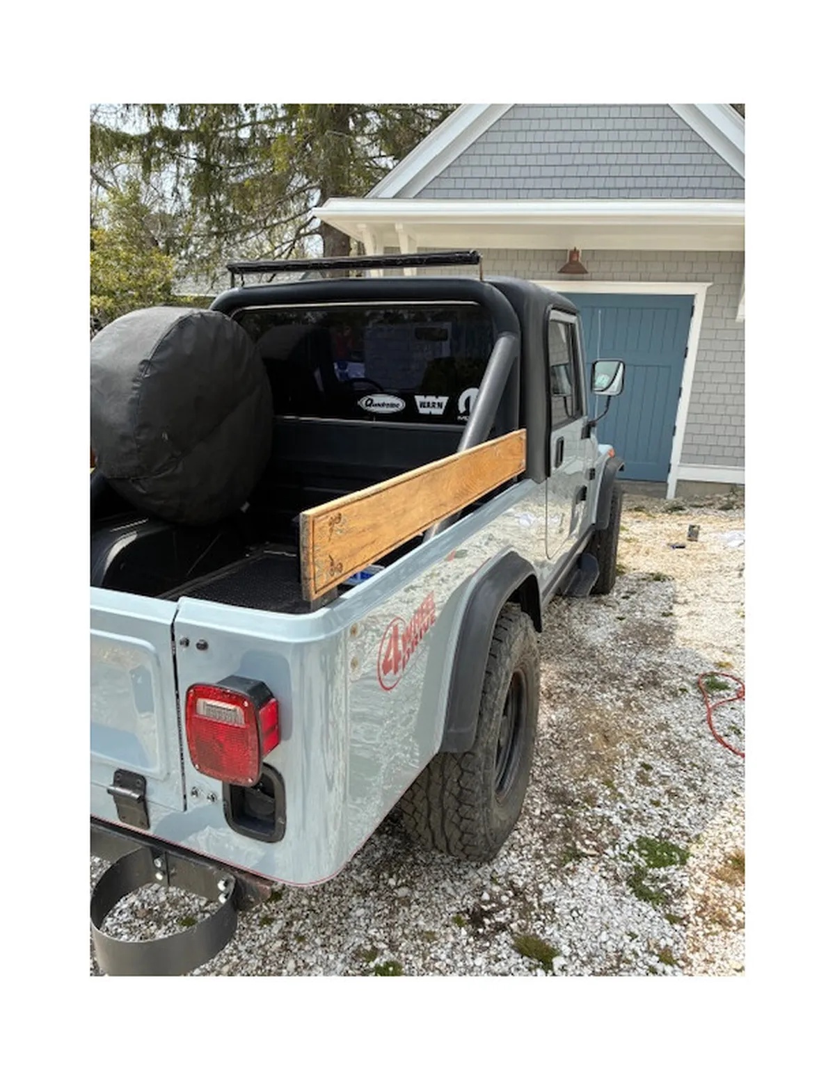 Jeep-Scrambler-1983-Grey-Black-1