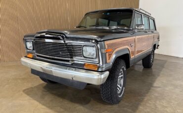 Jeep-Wagoneer-1983-SUV-3