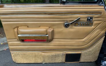 Jeep-Wagoneer-1988-Wagon-25