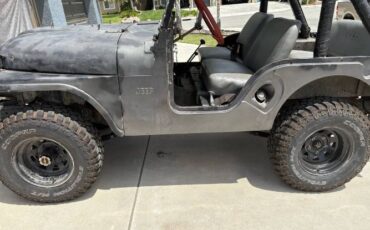 Jeep-Willys-1962-Black-11