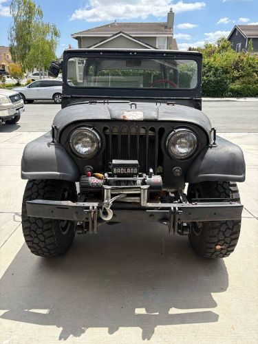 Jeep-Willys-1962-Black-4