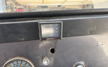 Jeep-Willys-1962-Black-8