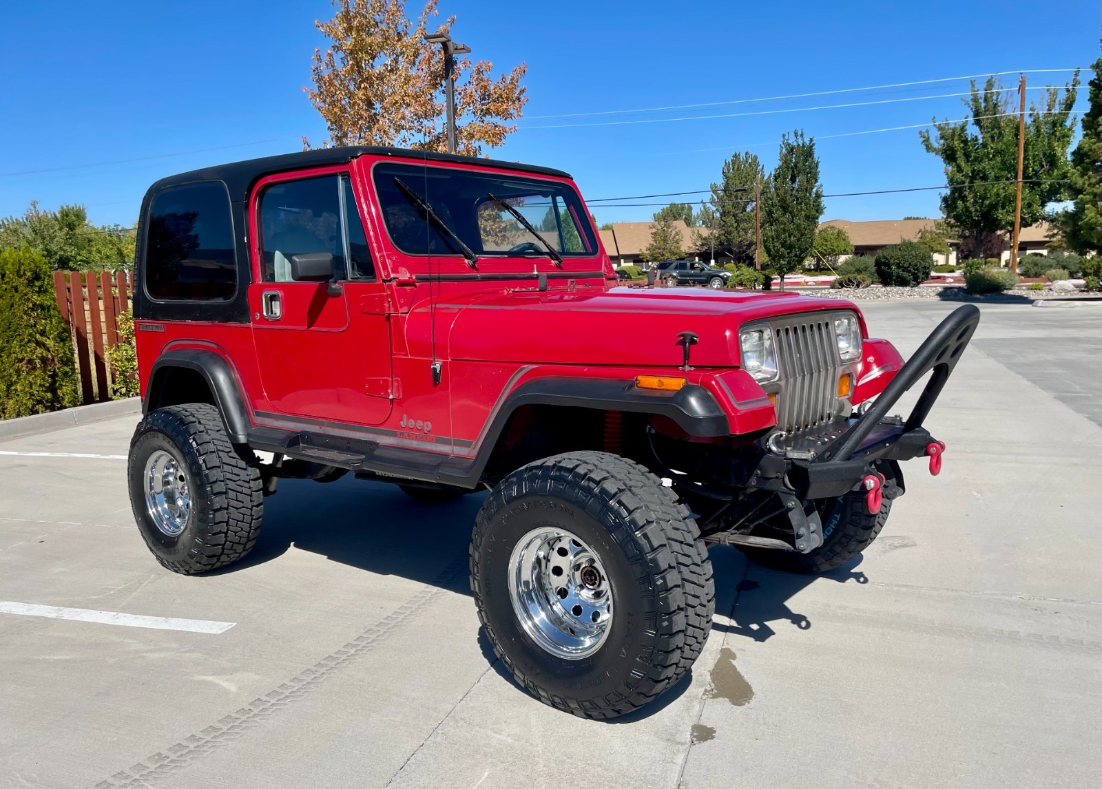 Jeep-Wrangler-1988-SUV-3
