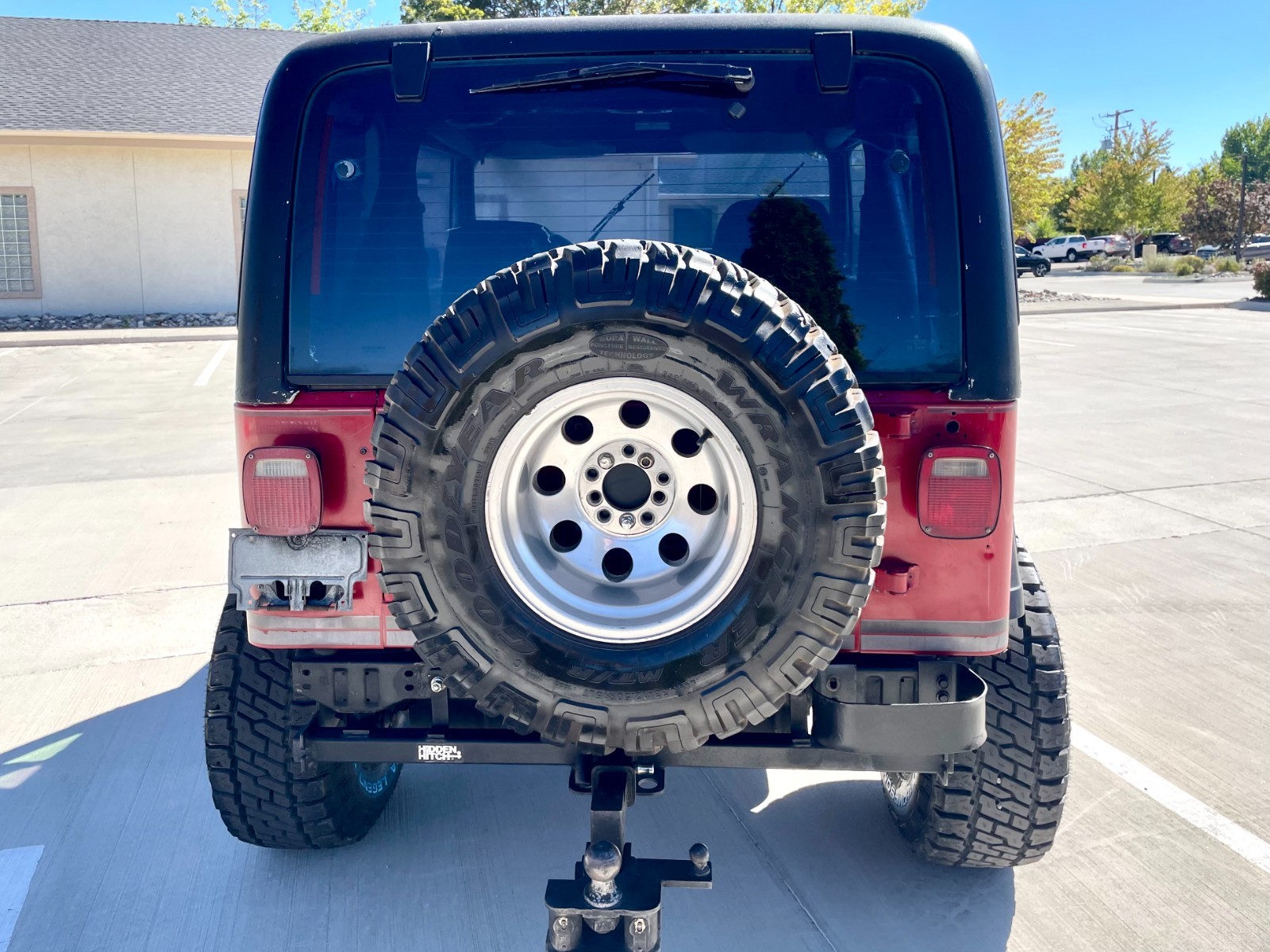 Jeep-Wrangler-1988-SUV-6