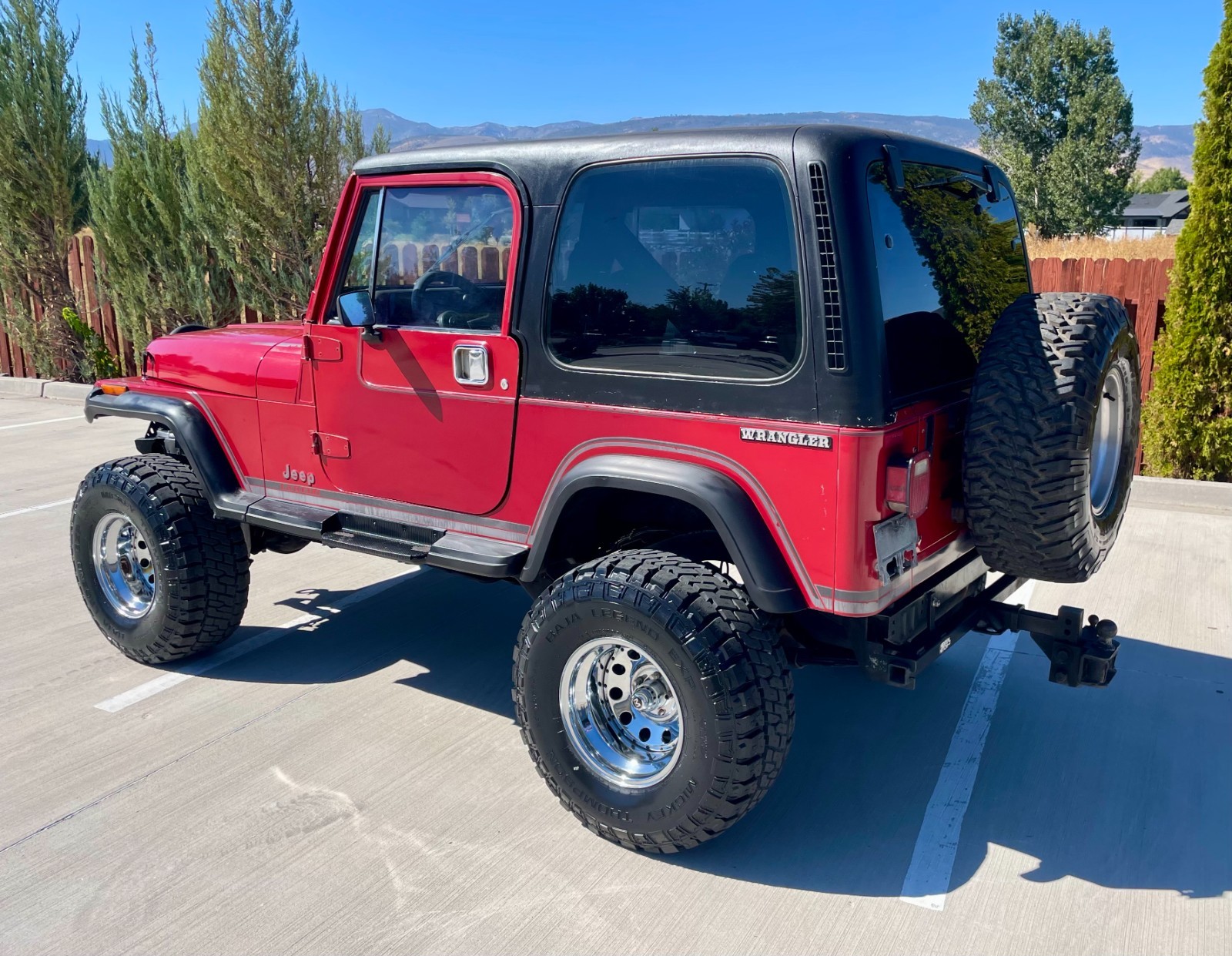 Jeep-Wrangler-1988-SUV-7