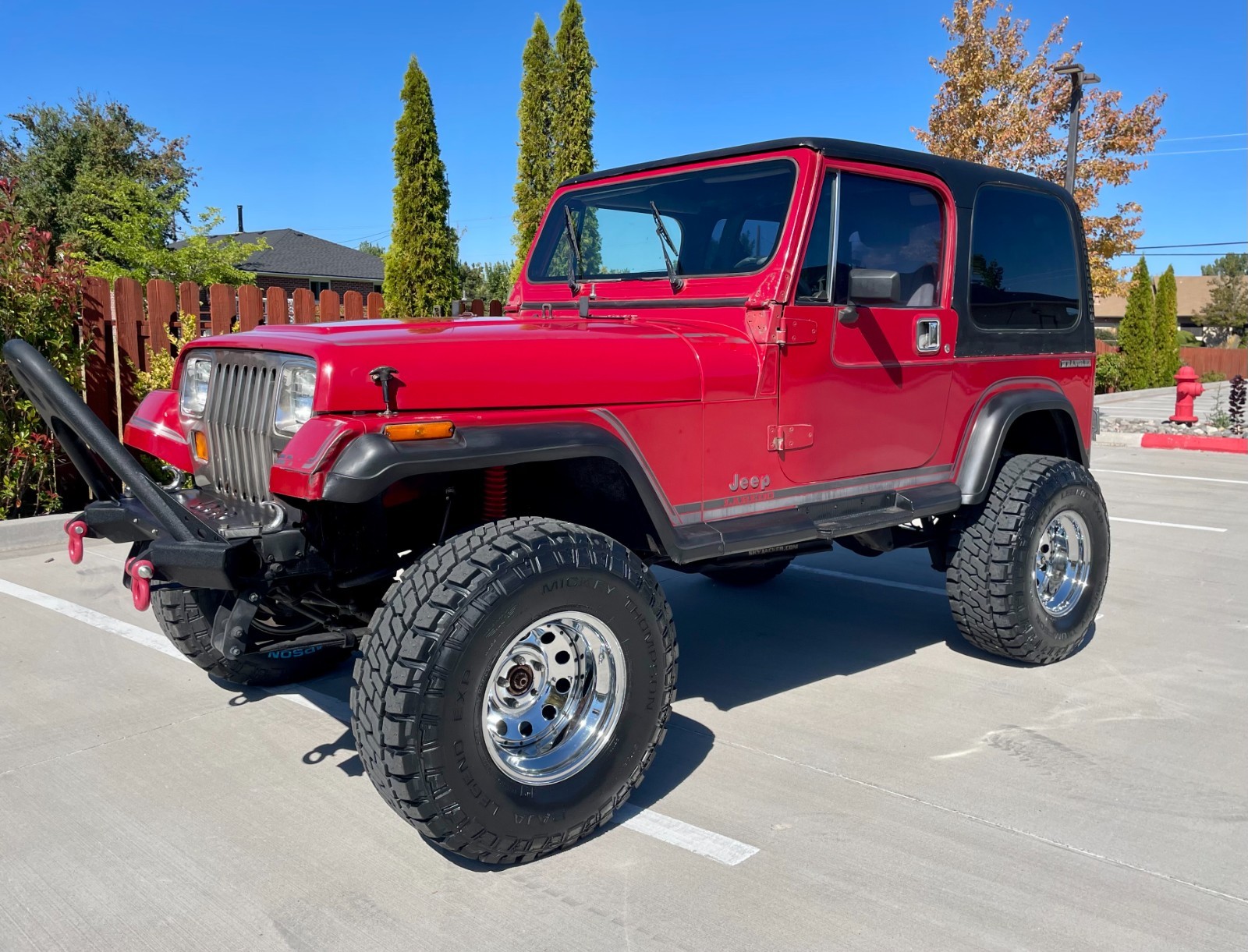 Jeep-Wrangler-1988-SUV