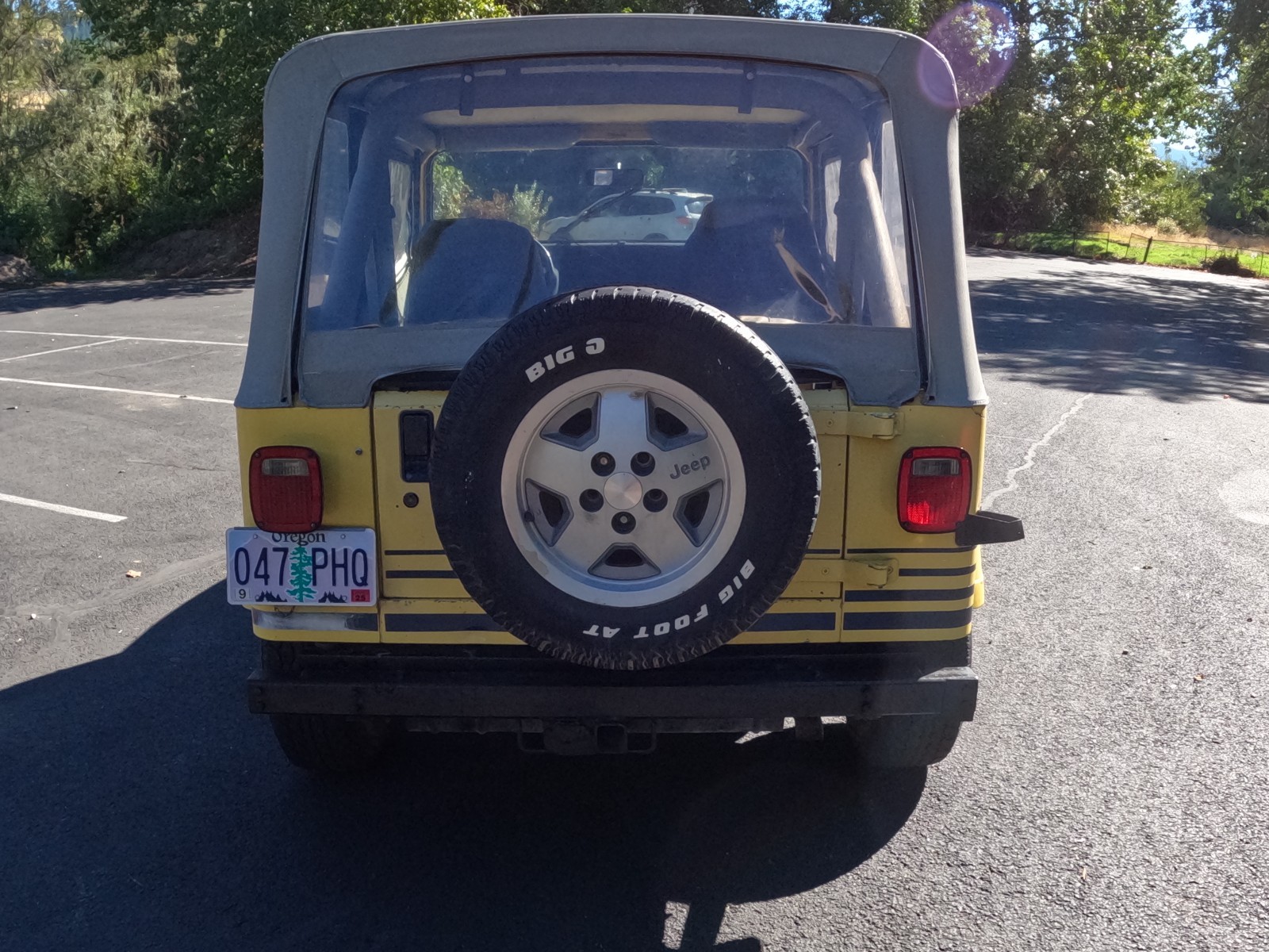 Jeep-Wrangler-1989-10