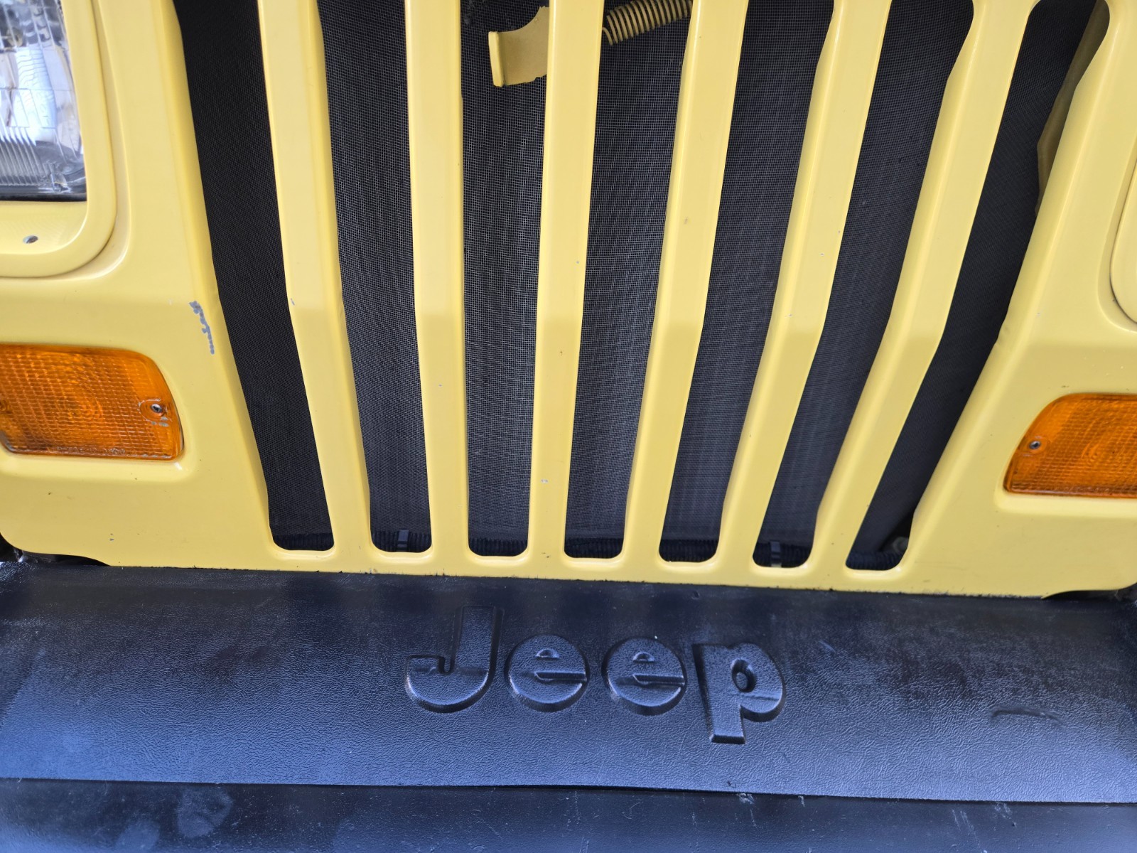 Jeep-Wrangler-1989-14