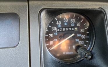 Jeep-Wrangler-1989-19