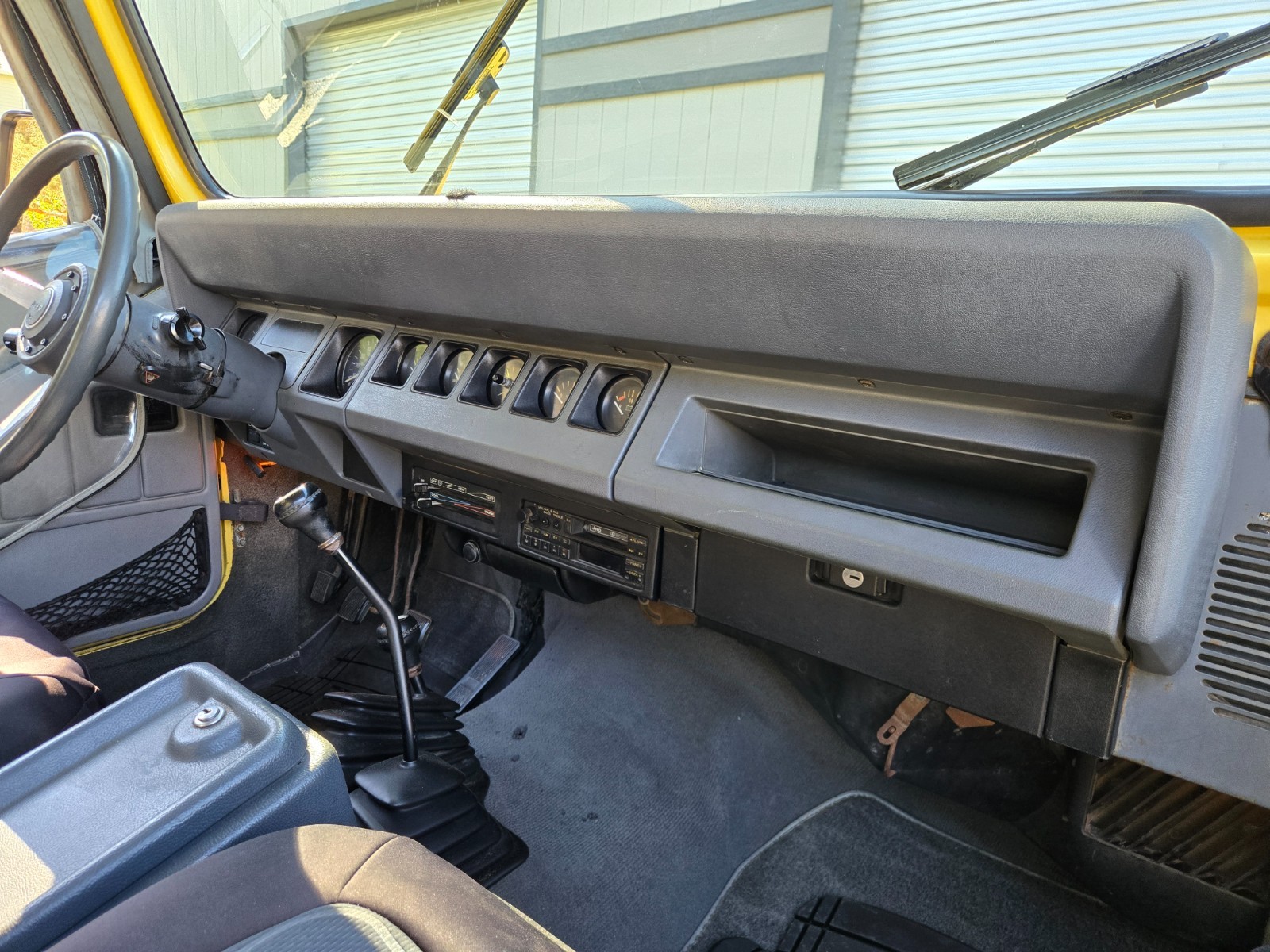 Jeep-Wrangler-1989-20