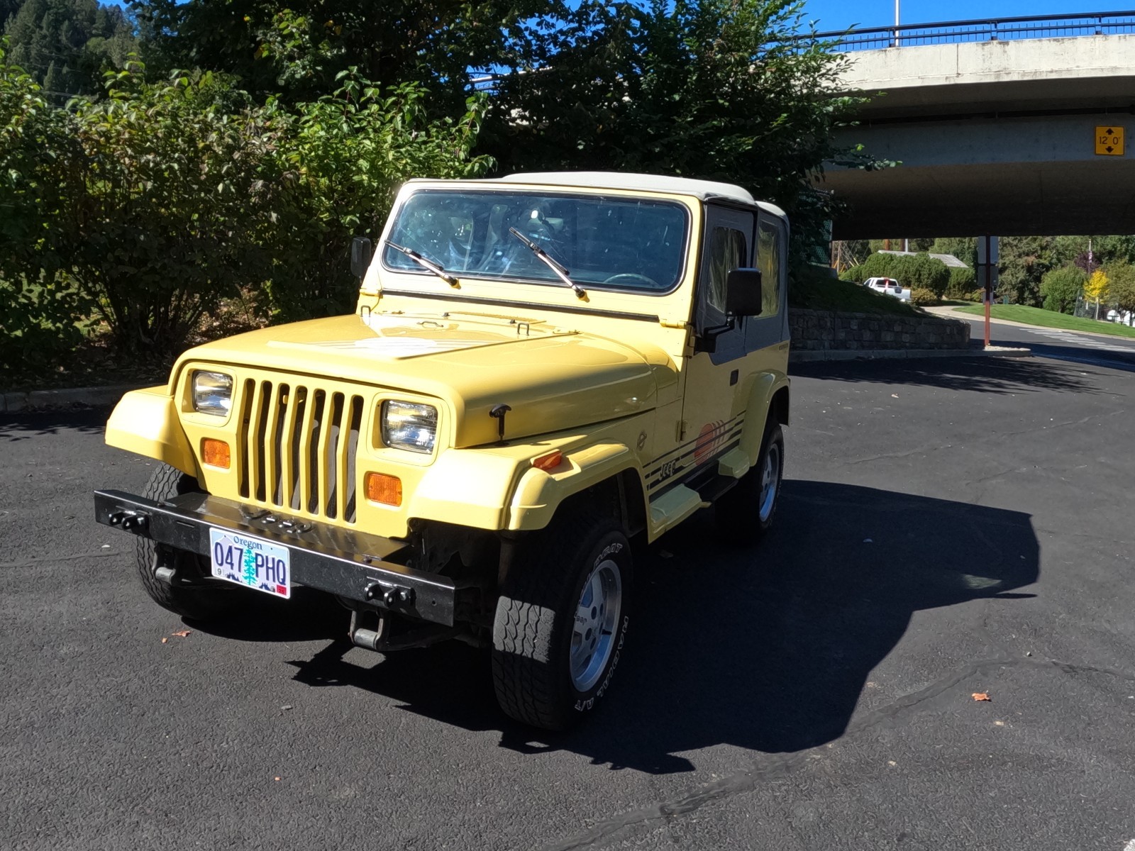 Jeep-Wrangler-1989-4