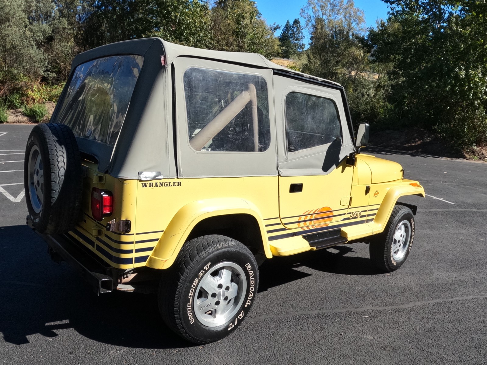 Jeep-Wrangler-1989-8