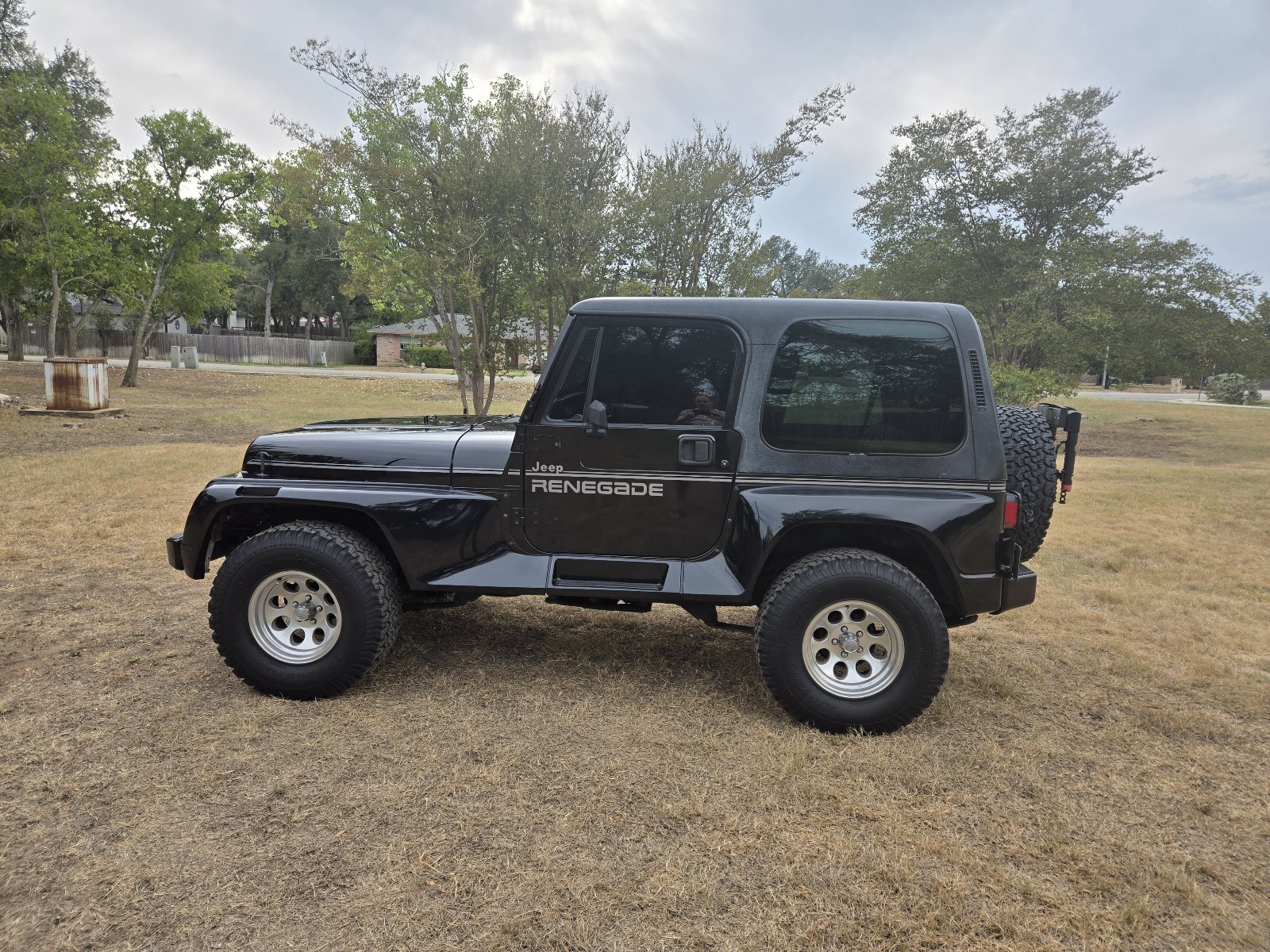 Jeep-Wrangler-1993