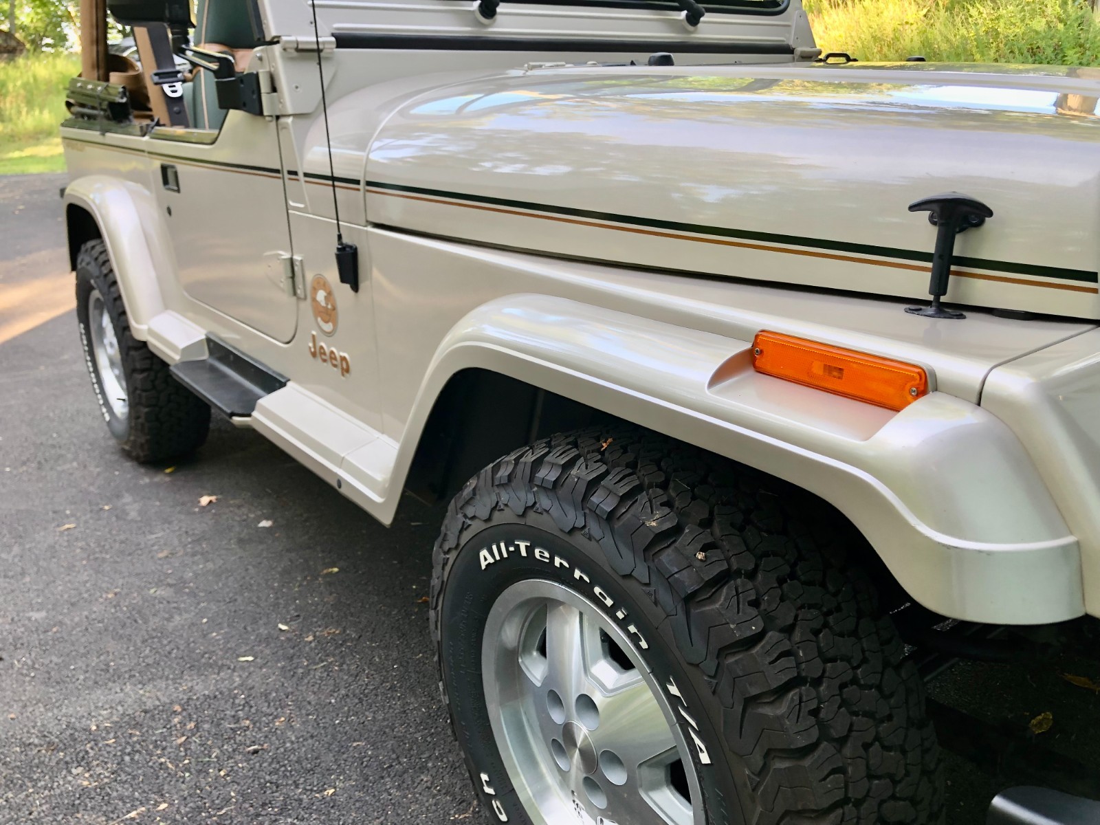 Jeep-Wrangler-1995-Convertible-16