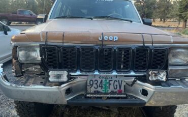 Jeep-cherokee-1985-brown-3