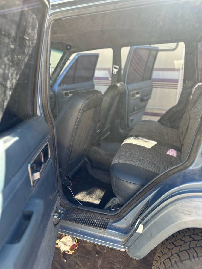 Jeep-cherokee-1986-blue-6