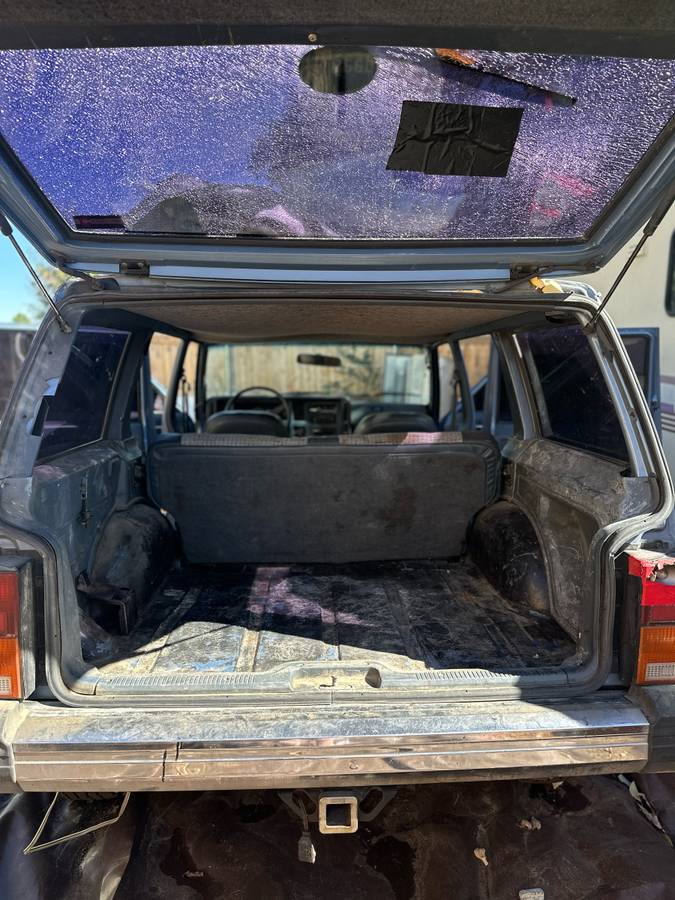 Jeep-cherokee-1986-blue-8