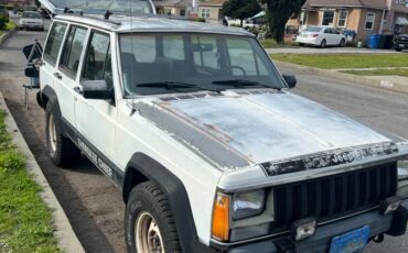 Jeep-cherokee-1986-white-10
