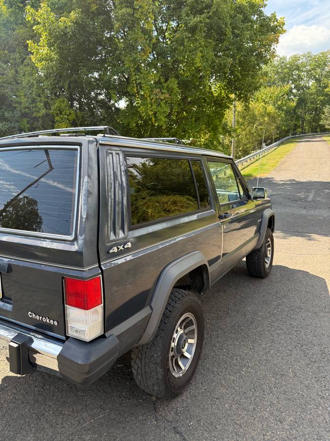 Jeep-cherokee-1989-3