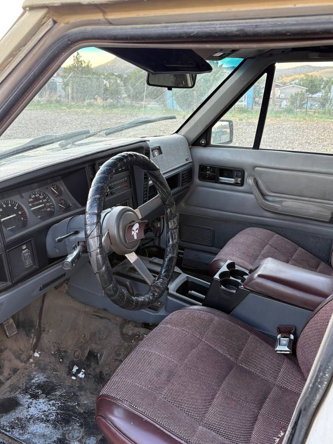 Jeep-cherokee-1994-custom-3