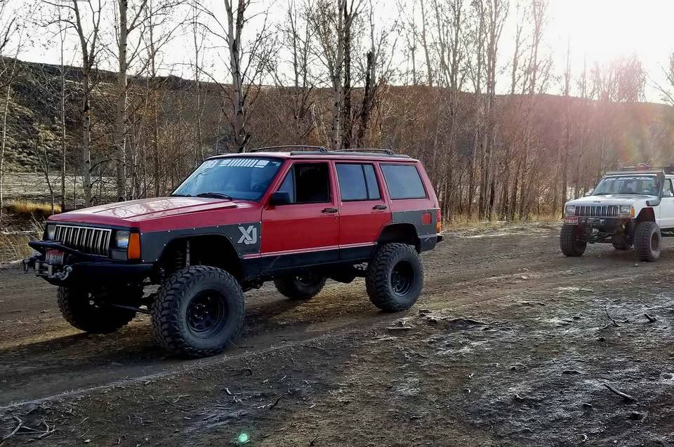 Jeep-cherokee-1994-red-12