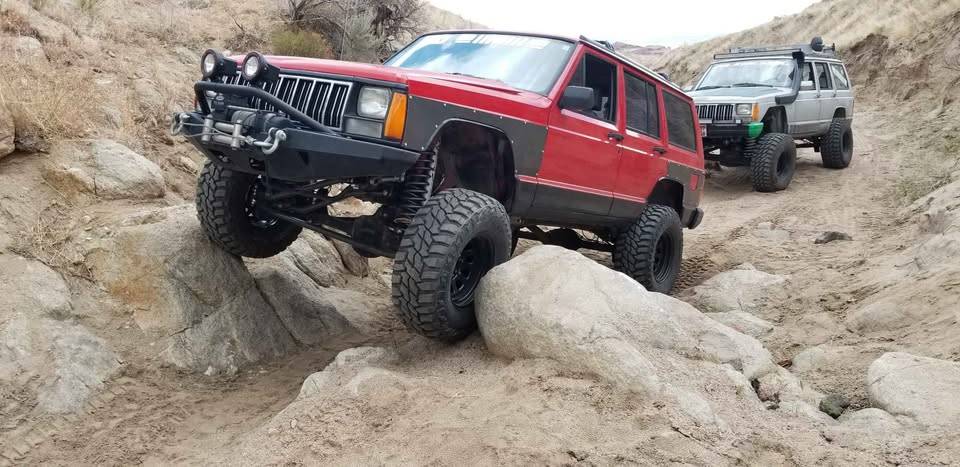 Jeep-cherokee-1994-red-13