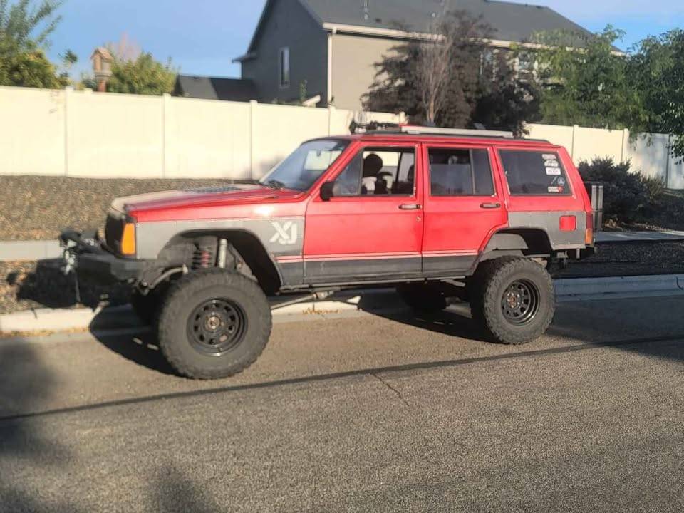 Jeep-cherokee-1994-red-4