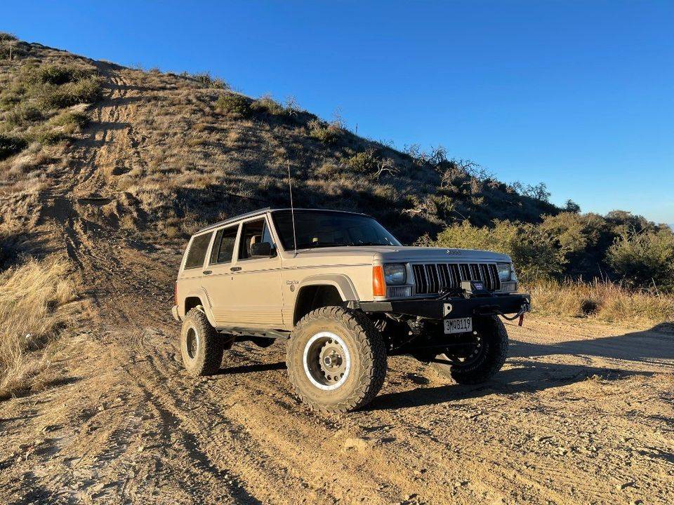 Jeep-cherokee-1995-1