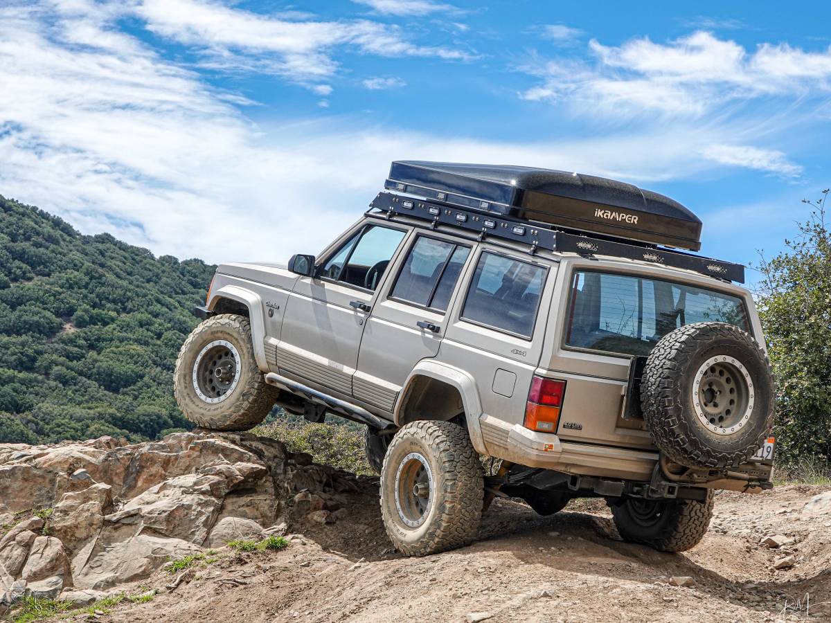 Jeep-cherokee-1995-2