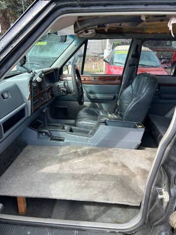 Jeep-cherokee-1995-black-1