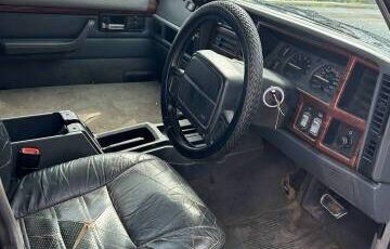 Jeep-cherokee-1995-black-2