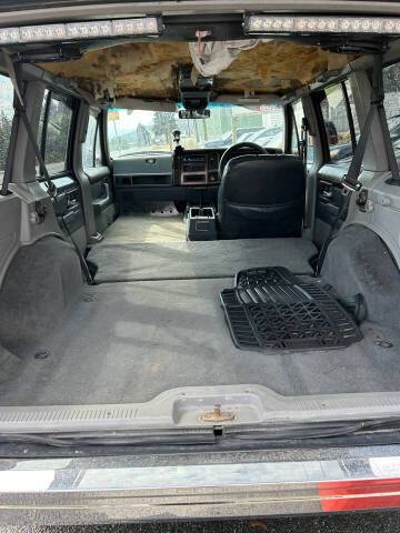Jeep-cherokee-1995-black-3